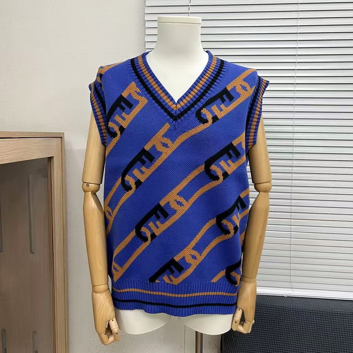 Fendi Sweater-006