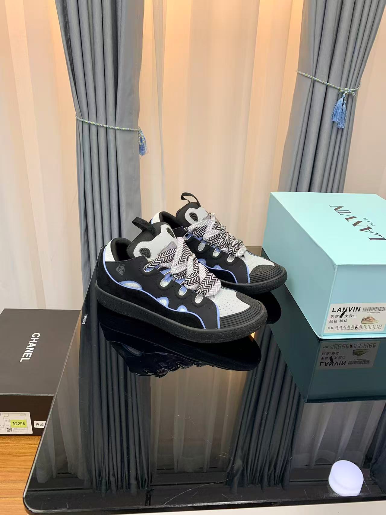 Lanvin Shoes-001