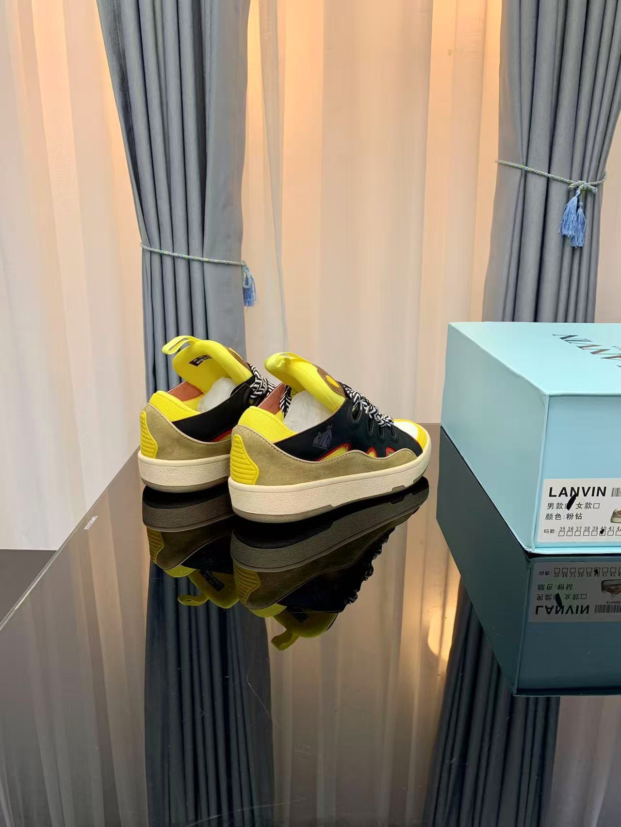 Lanvin Shoes-007