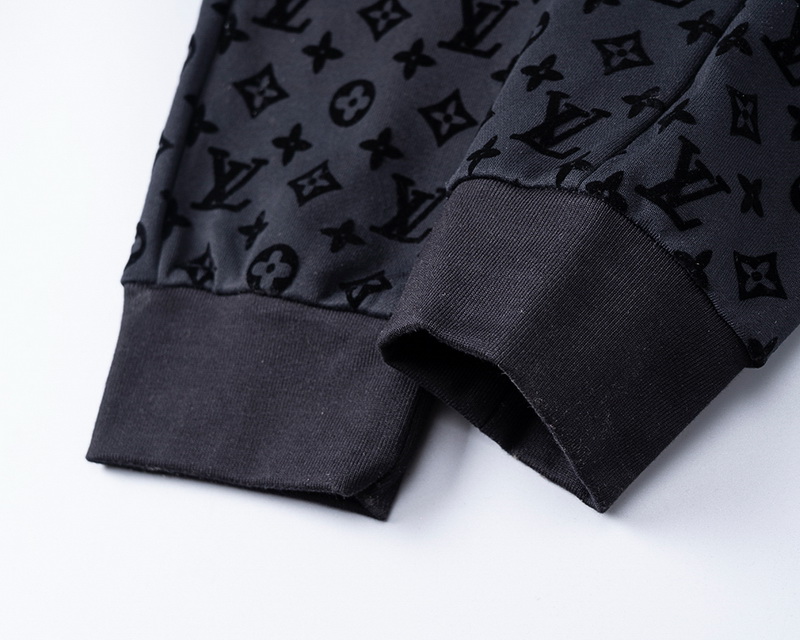 LV Suits-123