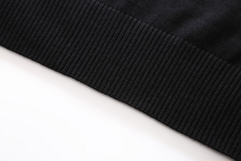 Prada Sweater-029