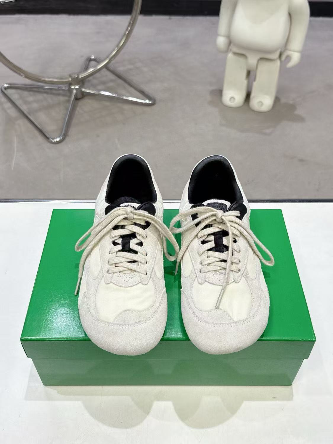 Bottega Veneta Shoes(AAA)-051