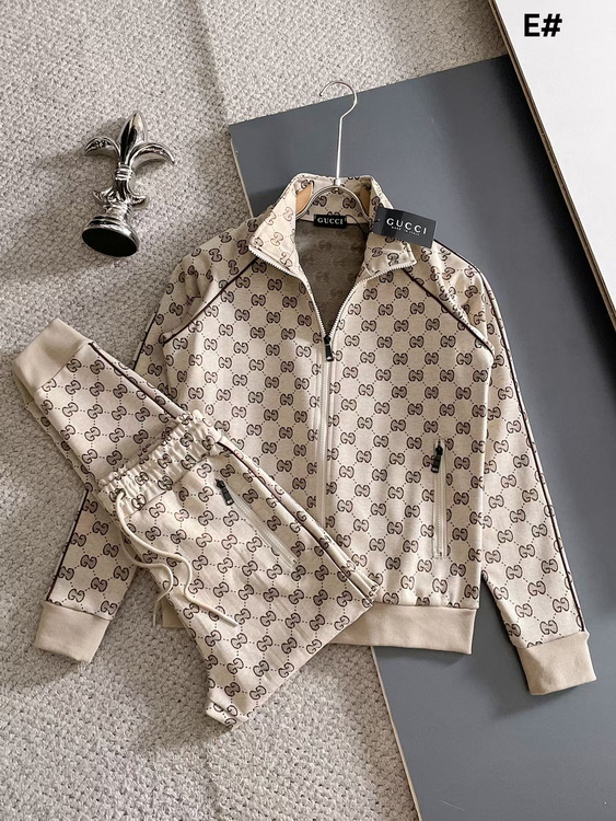 GUCCI Suits-313
