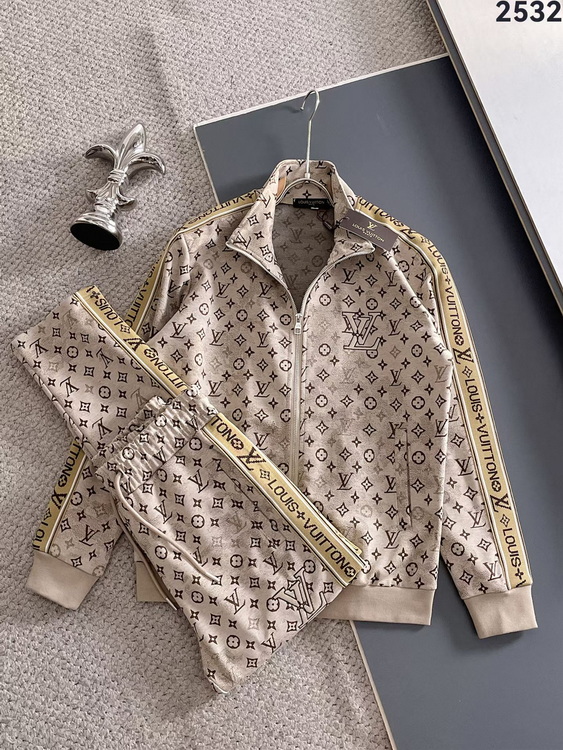 LV Suits-131