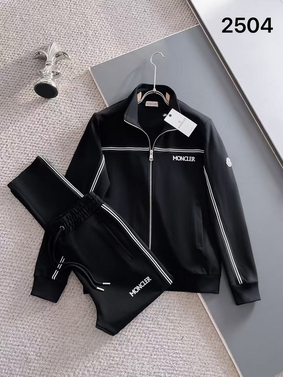 Moncler Suits-003