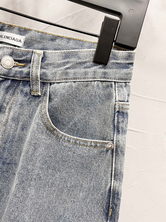 Balenciaga Jeans-003