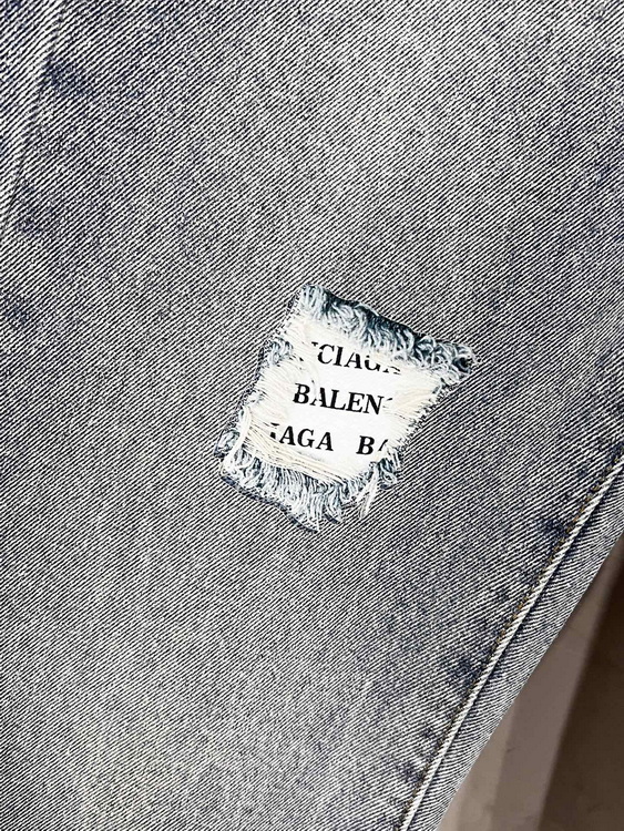 Balenciaga Jeans-003