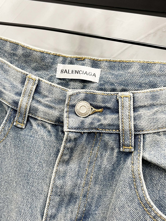 Balenciaga Jeans-007
