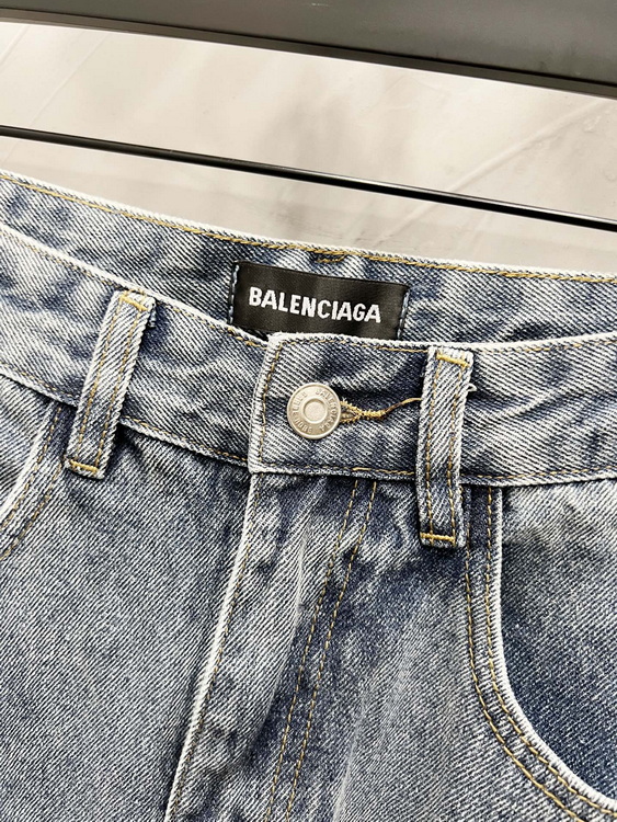 Balenciaga Jeans-009