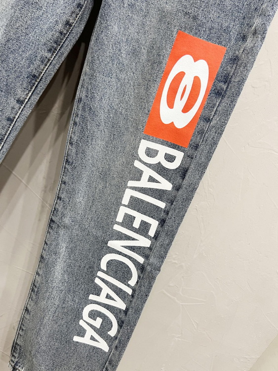 Balenciaga Jeans-009