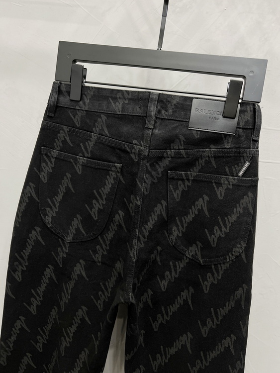 Balenciaga Jeans-021