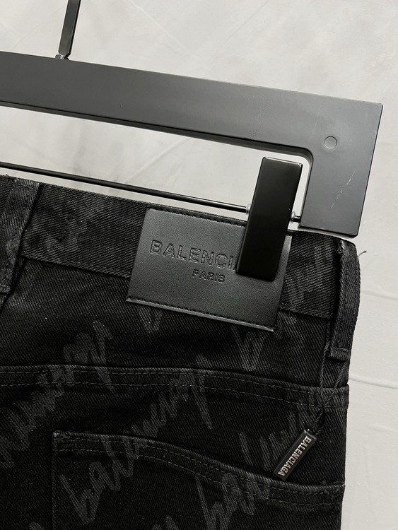 Balenciaga Jeans-021