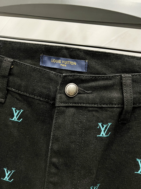 LV Jeans-033
