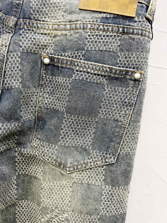 LV Jeans-036