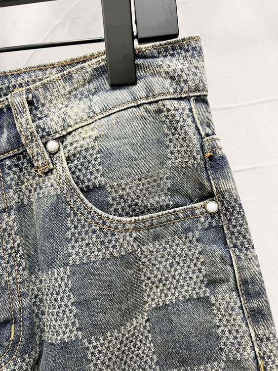 LV Jeans-036