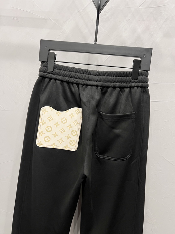LV Jeans-041