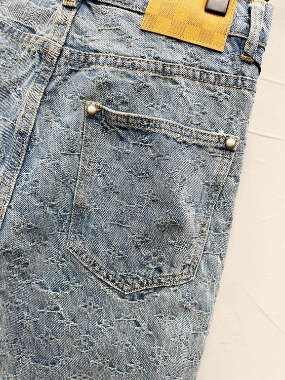 LV Jeans-044