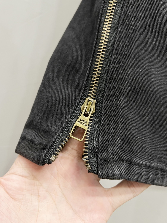 LV Jeans-048