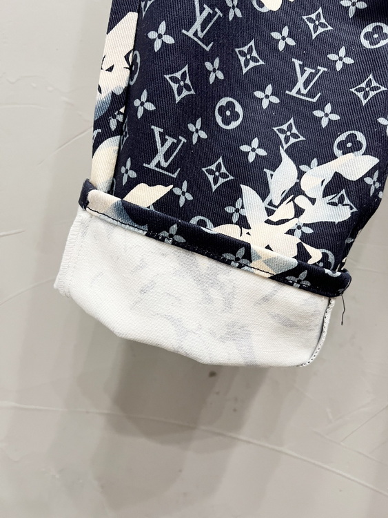 LV Jeans-052