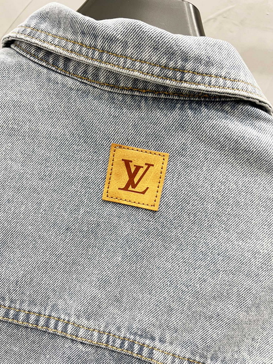LV Jacket-130