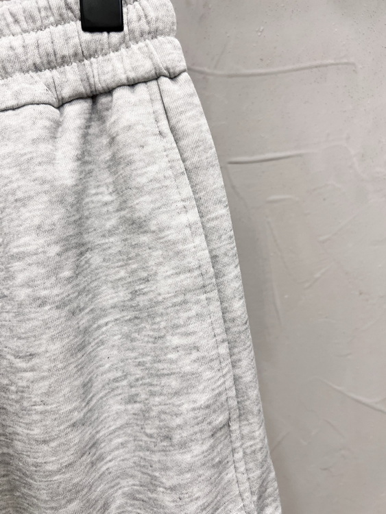 LV Pants-006