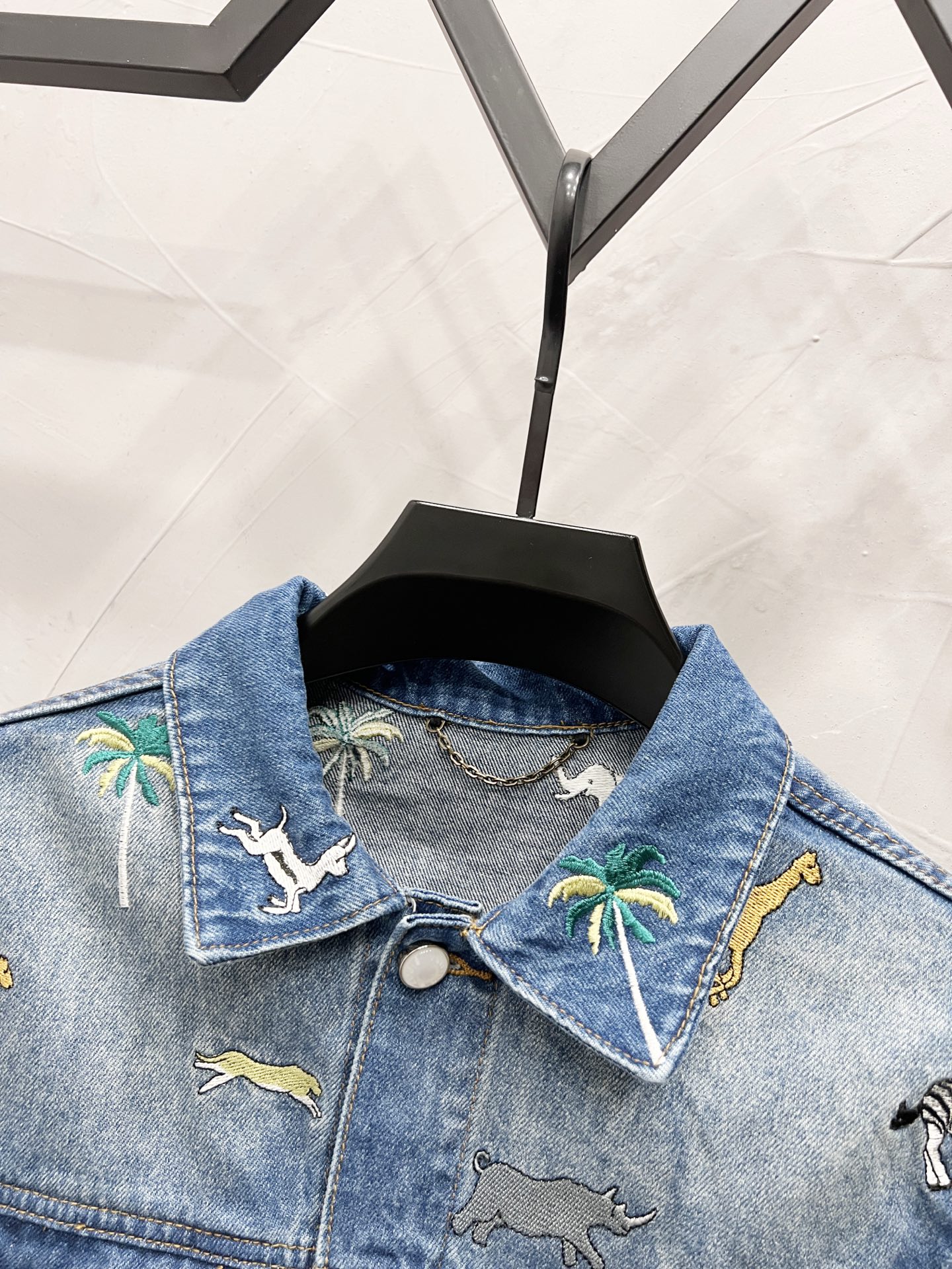 LV Jacket-164