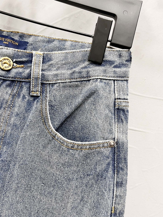 LV Jeans-074