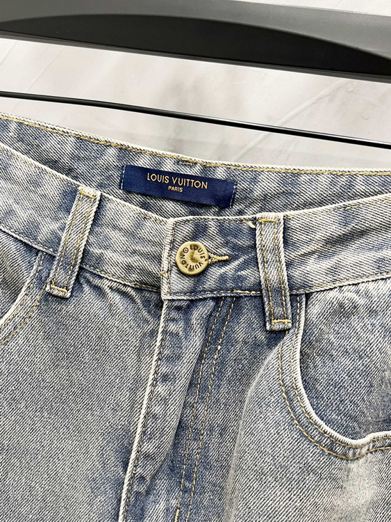 LV Jeans-077