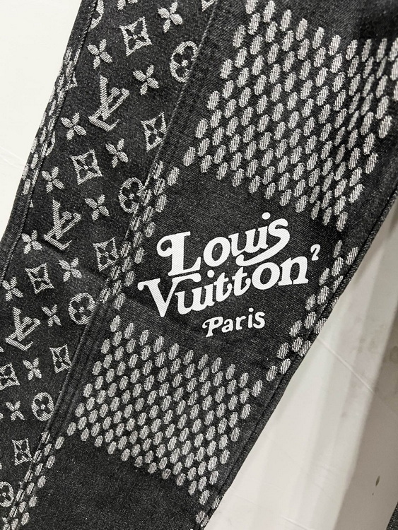 LV Jeans-079