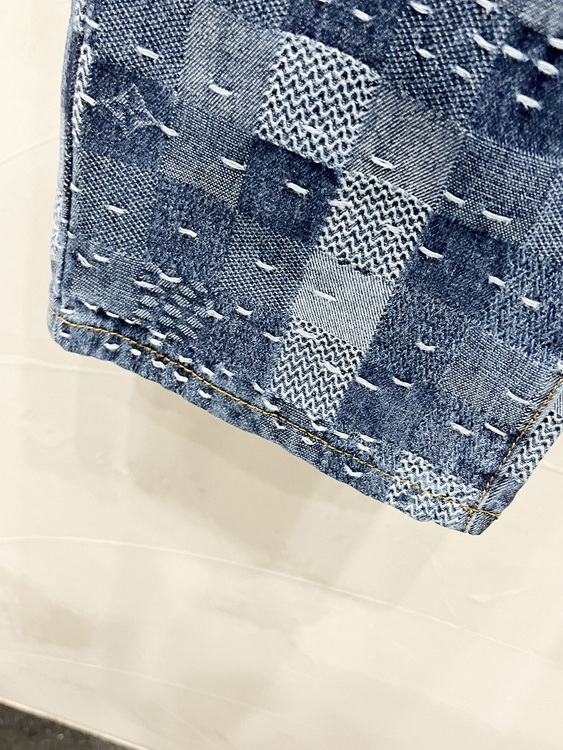 LV Jeans-085