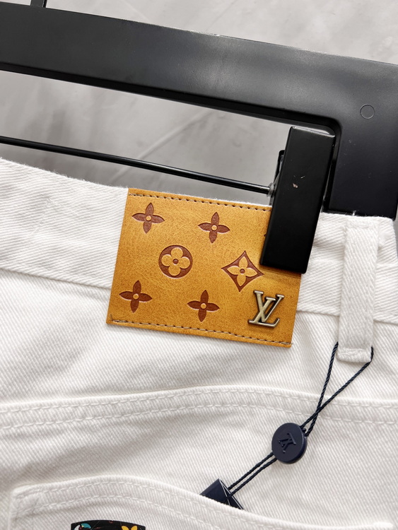 LV Jeans-114