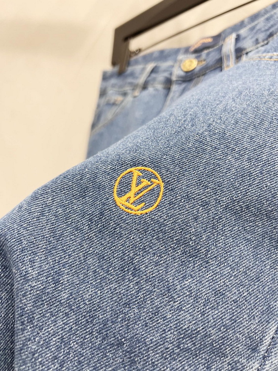 LV Jeans-124