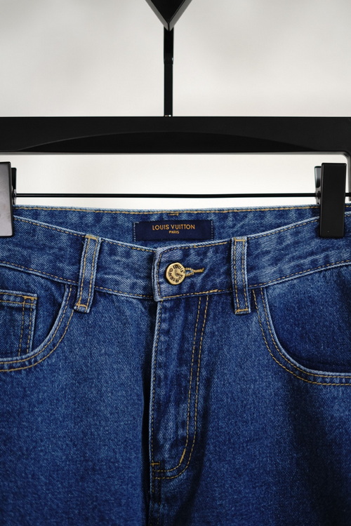 LV Jeans-136