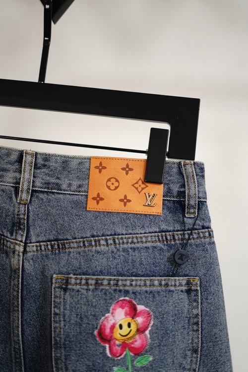 LV Jeans-139