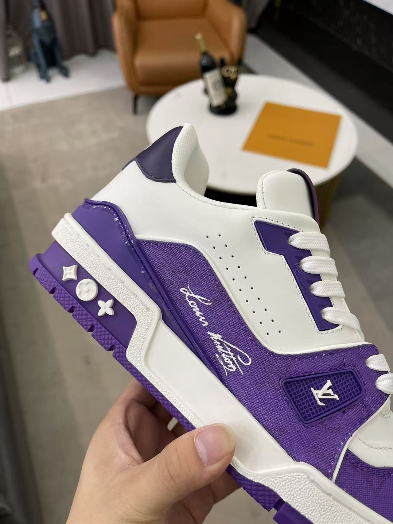 LV Shoes(AAA)-1298
