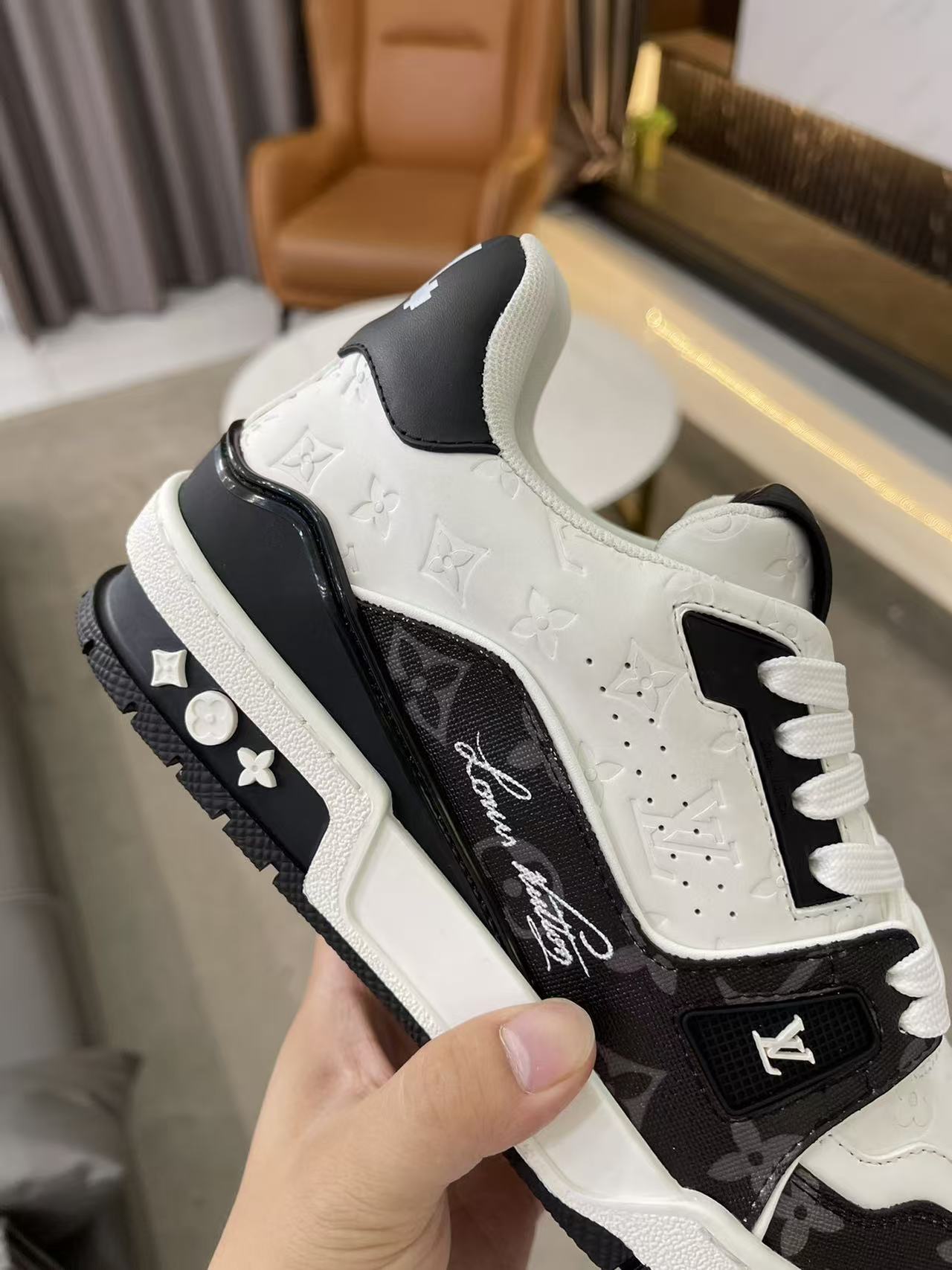 LV Shoes(AAA)-1295