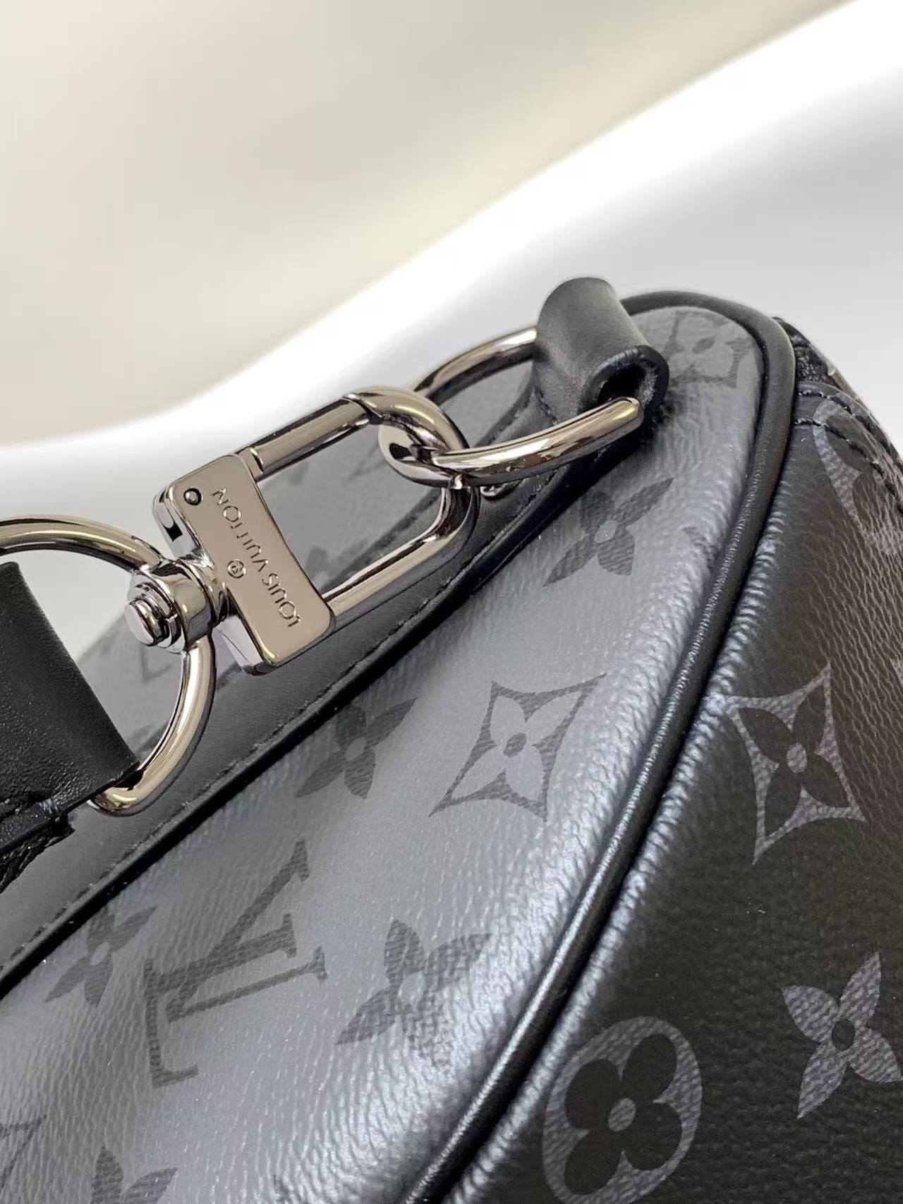 LV Handbags AAA(Men)-338
