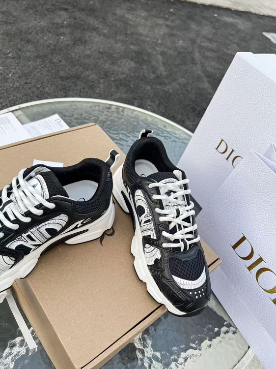 Dior Shoes(AAA)-672