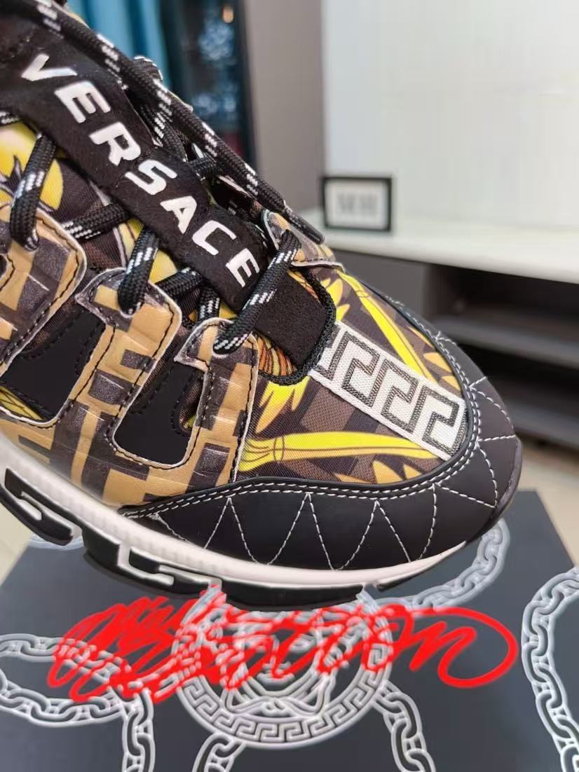 Versace Shoes(AAA)-210