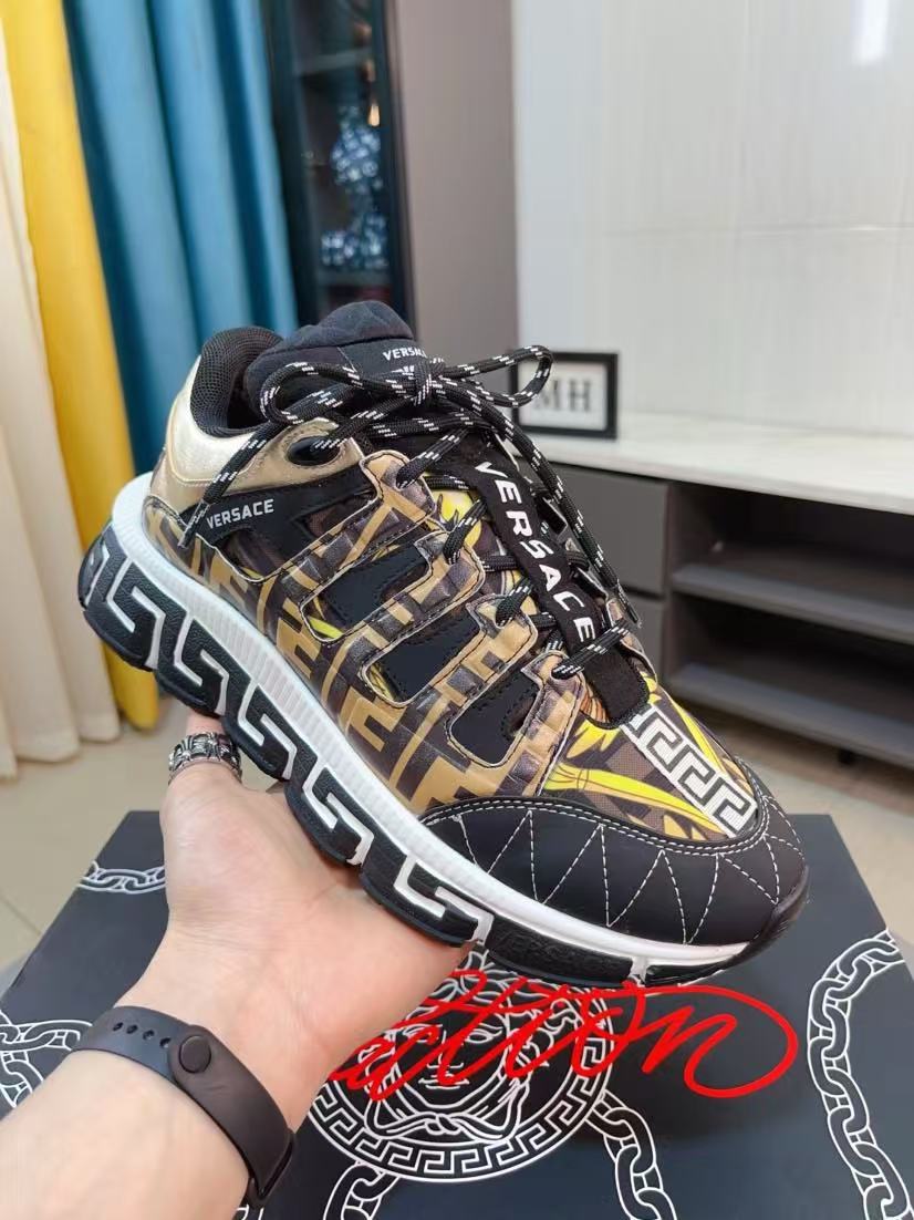 Versace Shoes(AAA)-210