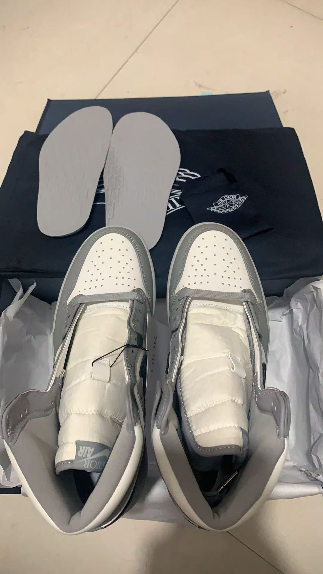 Dior x Air Jordan 1 High OG
