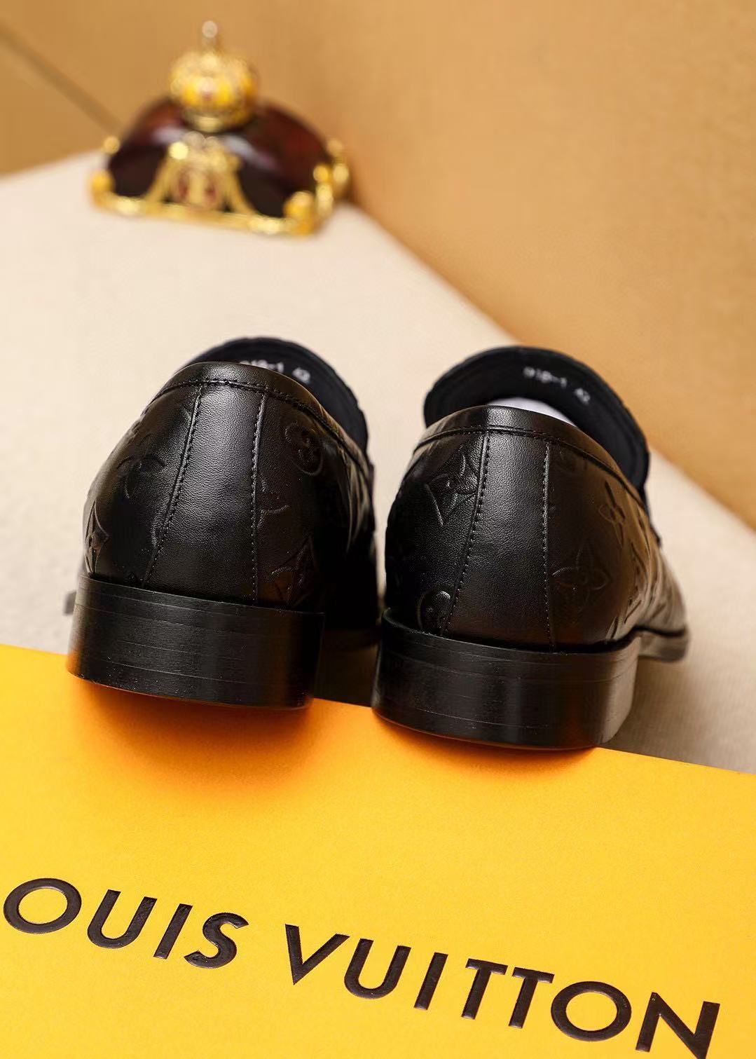 LV Shoes(AAA)-1298