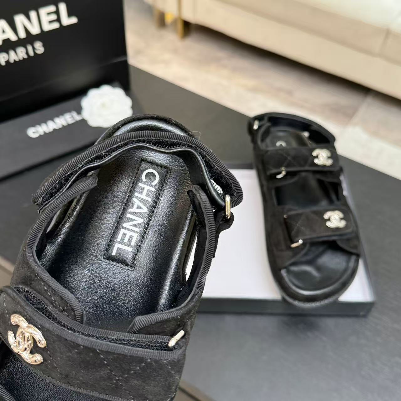 Chanel Slippers Women(AAA)-068