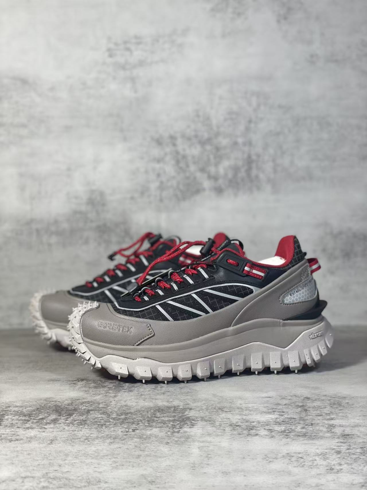 Moncler Shoes(AAA)-005