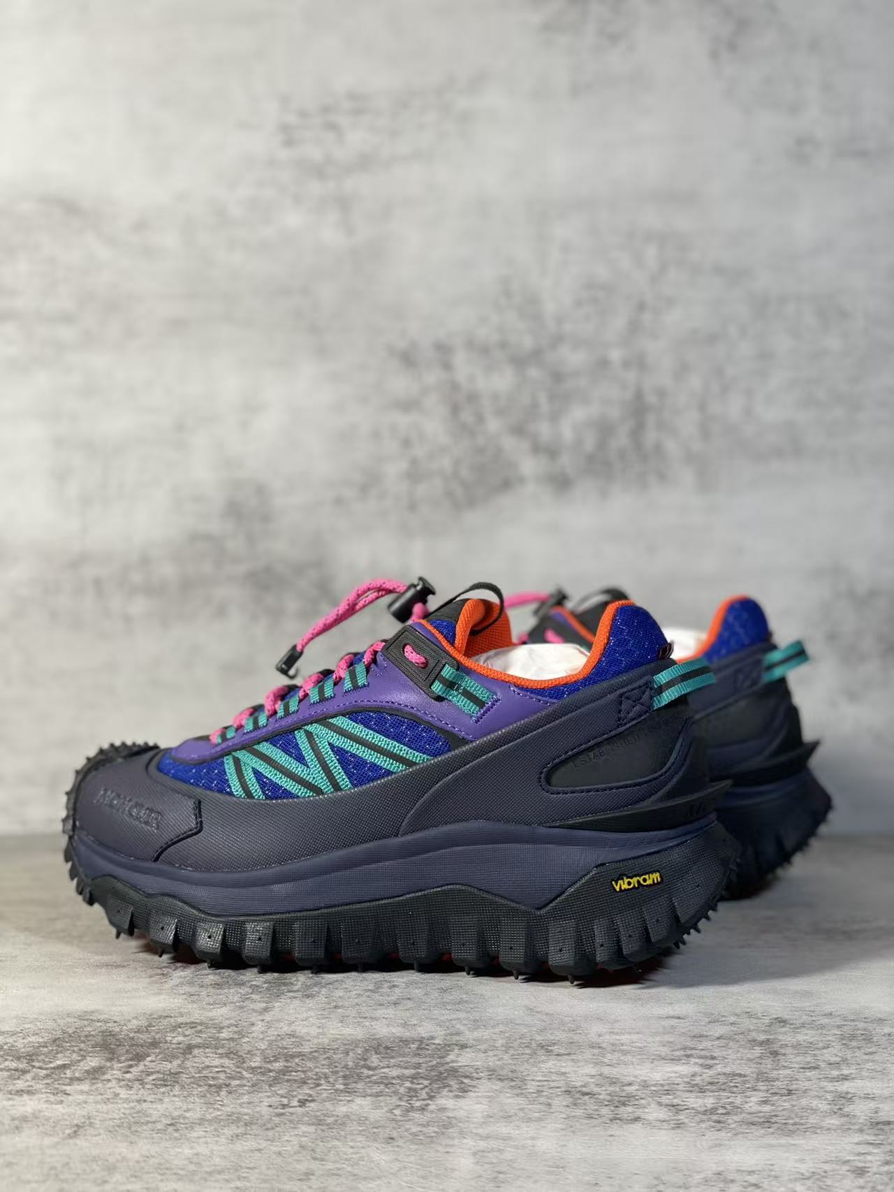 Moncler Shoes(AAA)-004