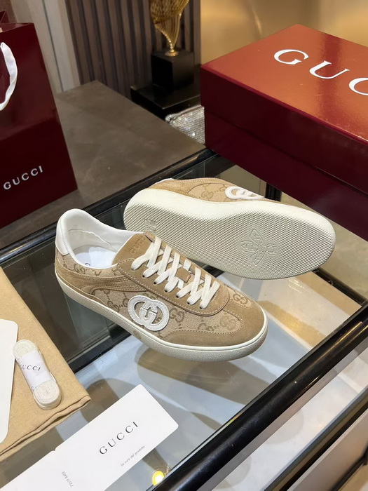 Gucci Shoes(AAA)-585