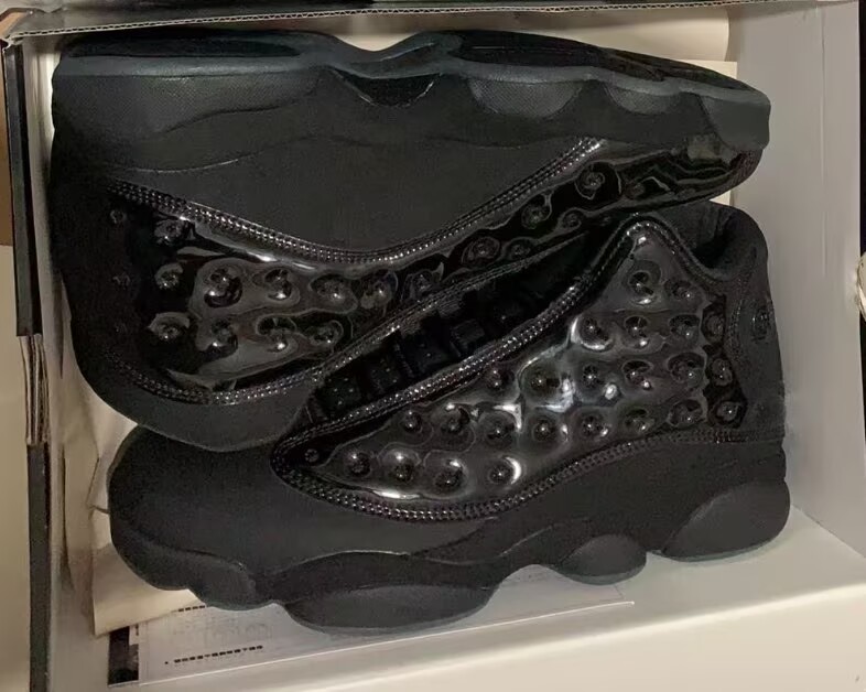 Air Jordan 13“Cap and Gown”