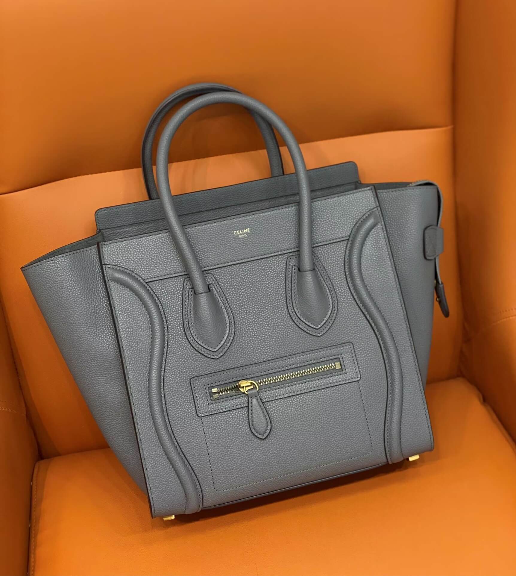 Celine Handbags AAA(Women)-002