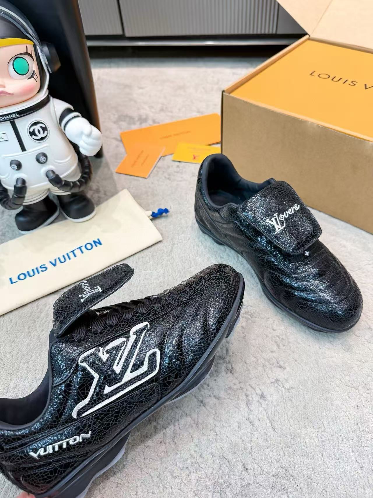 LV Shoes(AAA)-1244