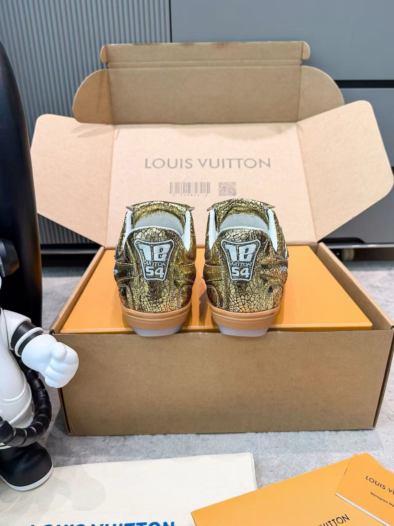 LV Shoes(AAA)-1243